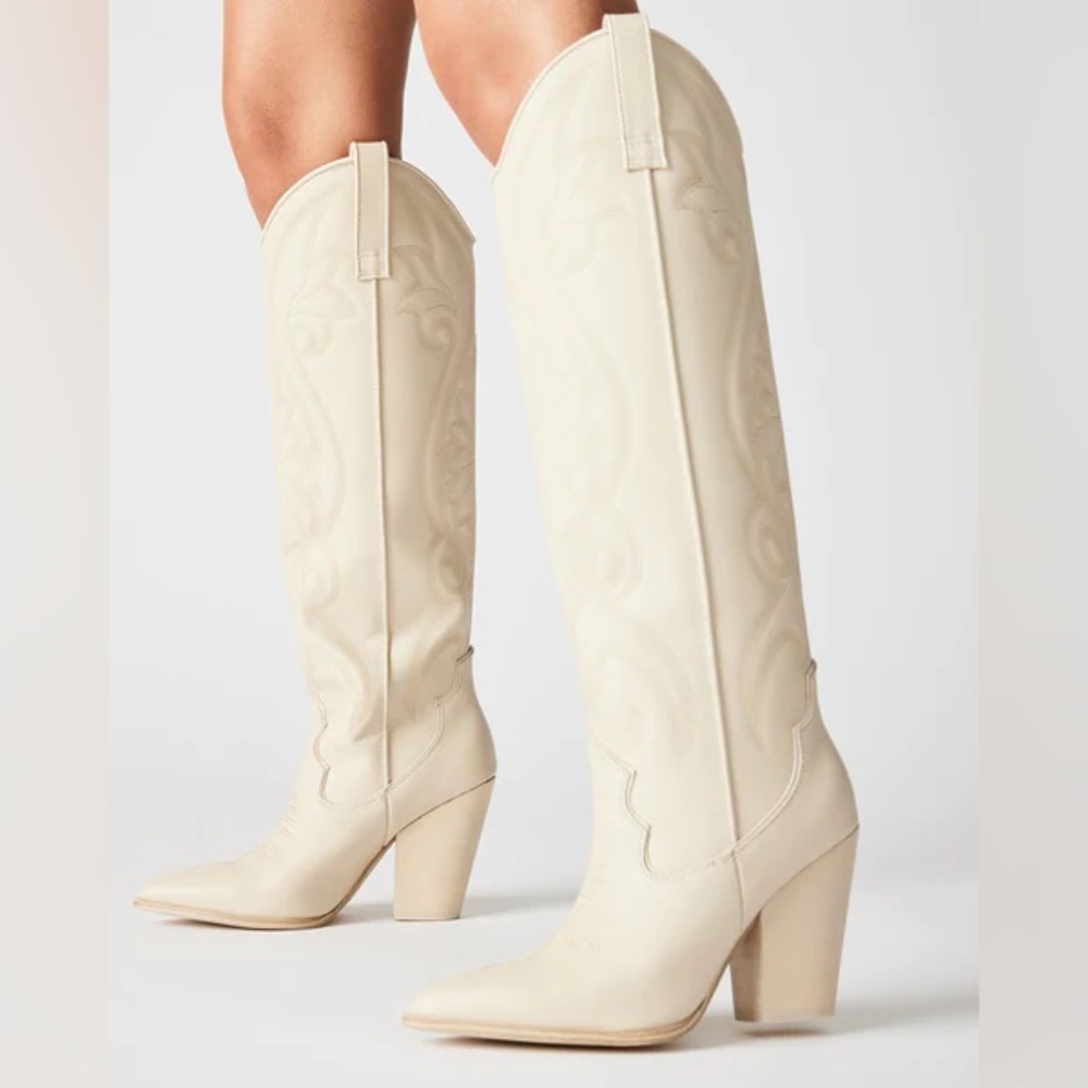 Steve Madden Lasso Cream/Bone Cowboy Boots Size 9.5